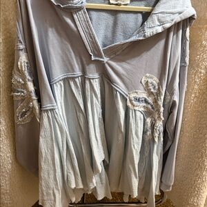 Oli & Hali light blue Women's Top with Embroidered Details